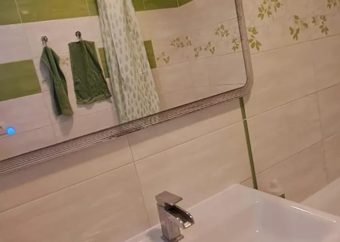 Henrieta's Cozy Апартаменты